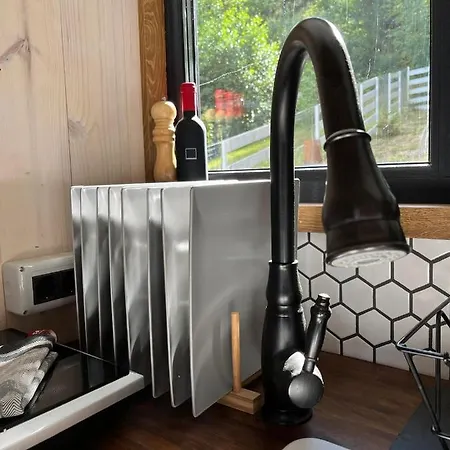 Chalet Bramble Tiny House